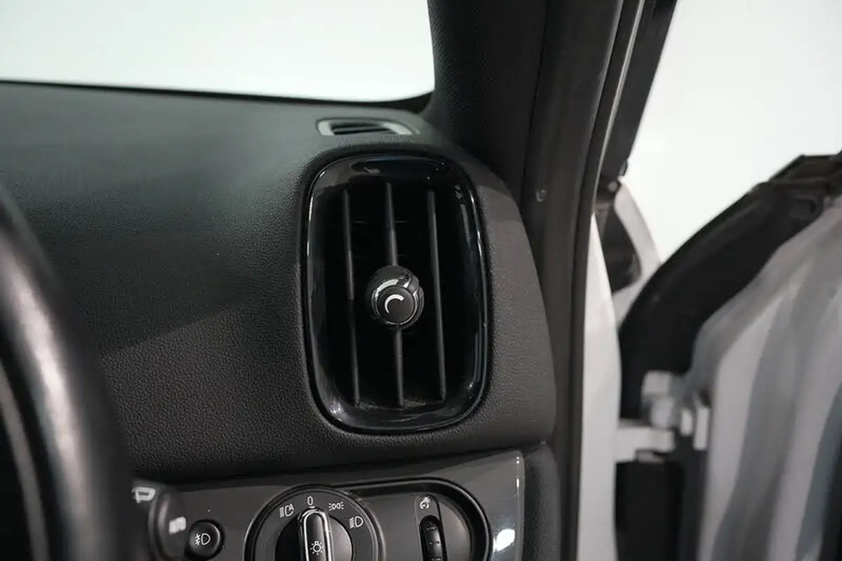2017-mini-countryman-15-cooper-ss-big-27