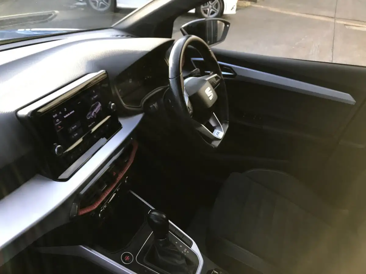 2023-seat-arona-15-tsi-fr-edition-big-4