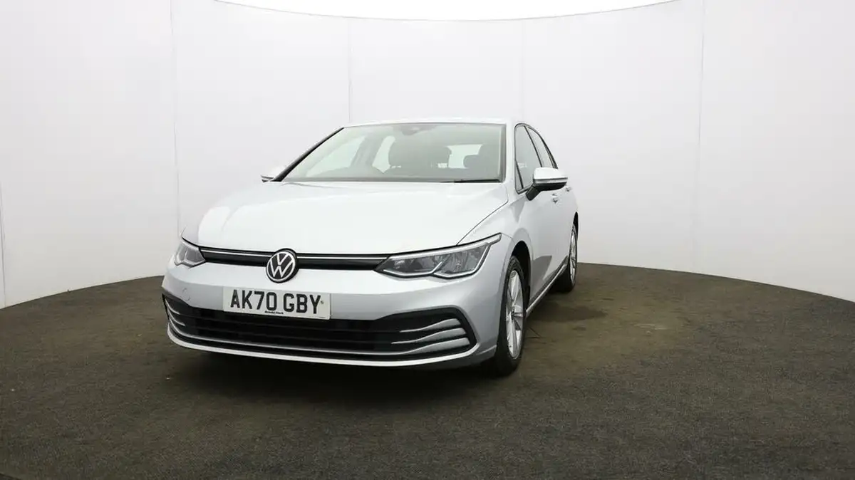 2020-volkswagen-golf-15-tsi-life-130ps-hatchback-big-31