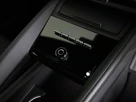 2025-porsche-macan-e-electric-small-66