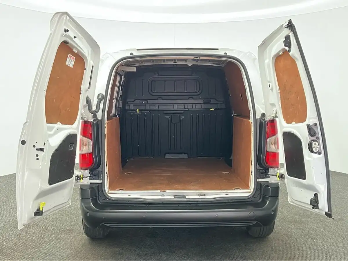 2020-citroen-berlingo-15bluehdi-650-enterprise-ss-big-19