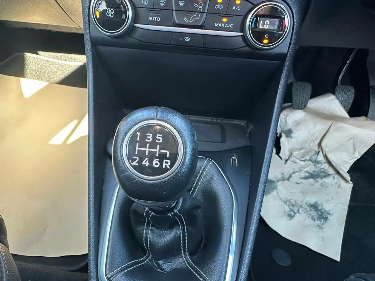 2020-ford-fiesta-big-13