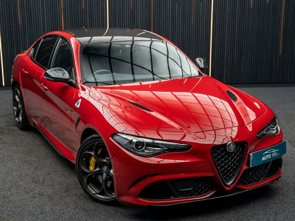 2022-alfa-romeo-giulia-29-biturbo-quadrifoglio-big-6
