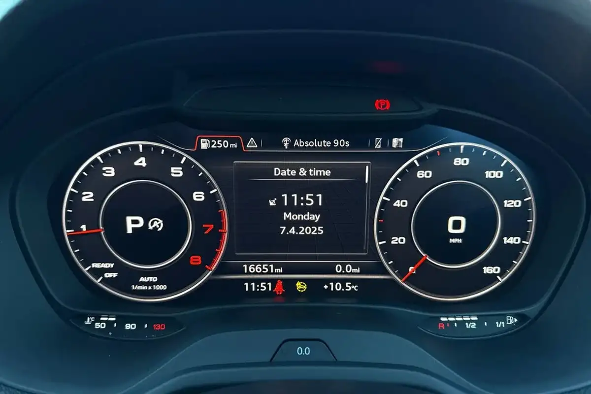 2022-audi-q2-15-35-tfsi-black-edition-s-tronic-big-29