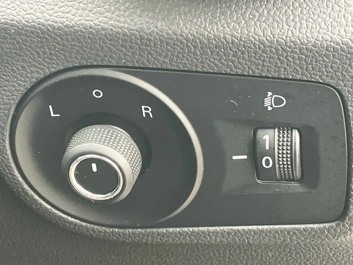 2020-mg-zs-suv-10t-gdi-excite-111ps-big-33
