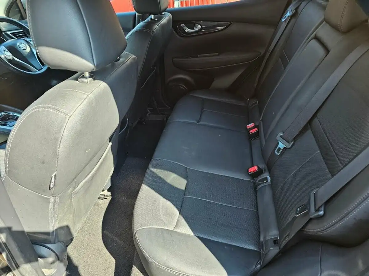 2014-nissan-qashqai-16dci-tekna-xtronic-cvt-big-30