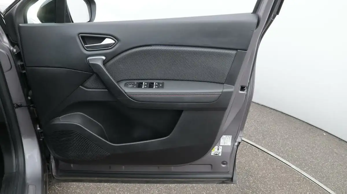 2022-renault-captur-16-rs-line-145ps-rs-line-e-tech-hybrid-big-15
