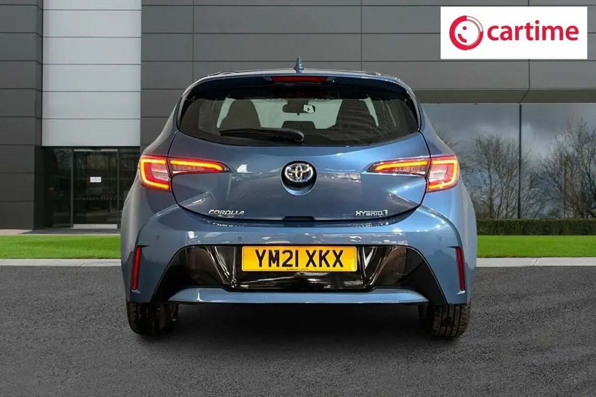 2021-toyota-corolla-18-vvt-i-icon-tech-spare-wheel-hatchback-5d-big-4