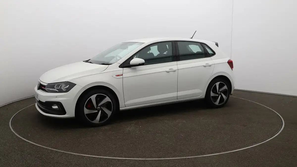 2021-volkswagen-polo-20-tsi-gti-big-59