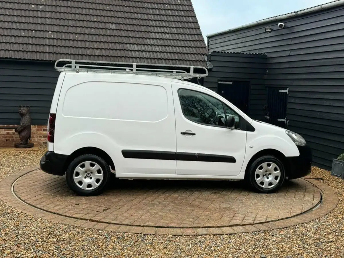 2018-peugeot-partner-16bluehdi-professional-l1-100pseu6-854-big-4