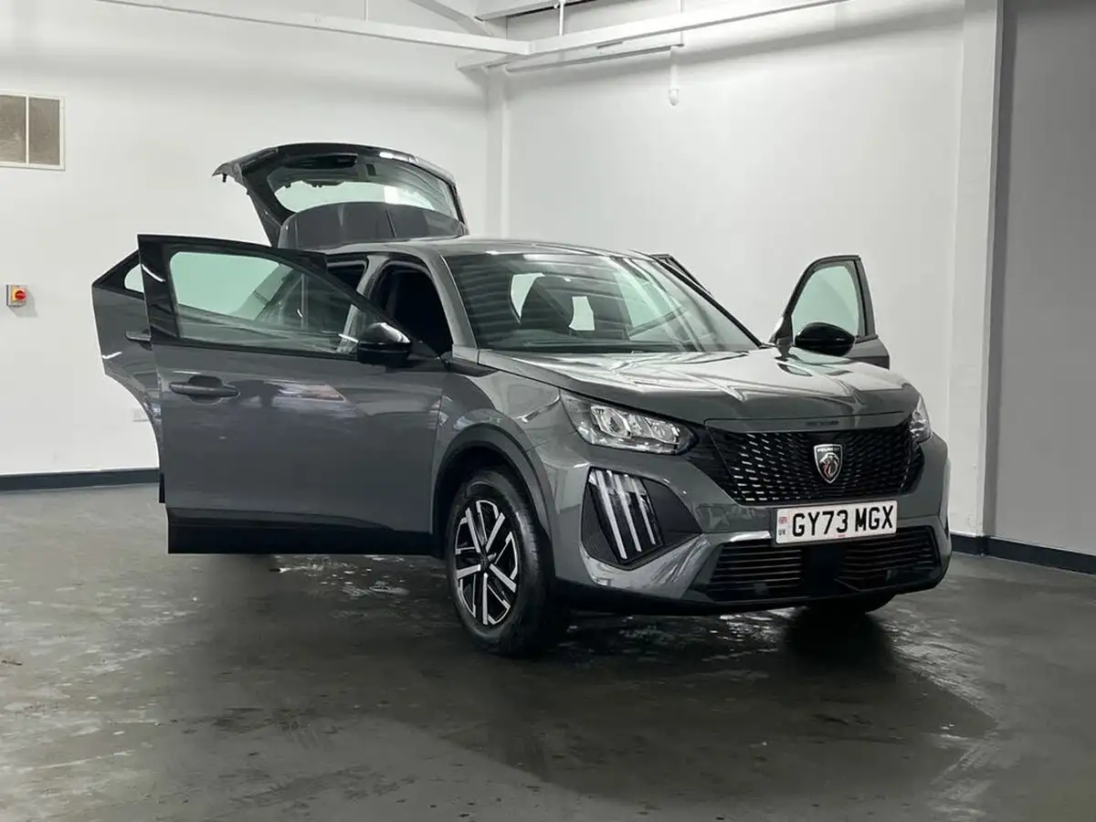 2023-peugeot-2008-suv-12-puretech-active-big-47