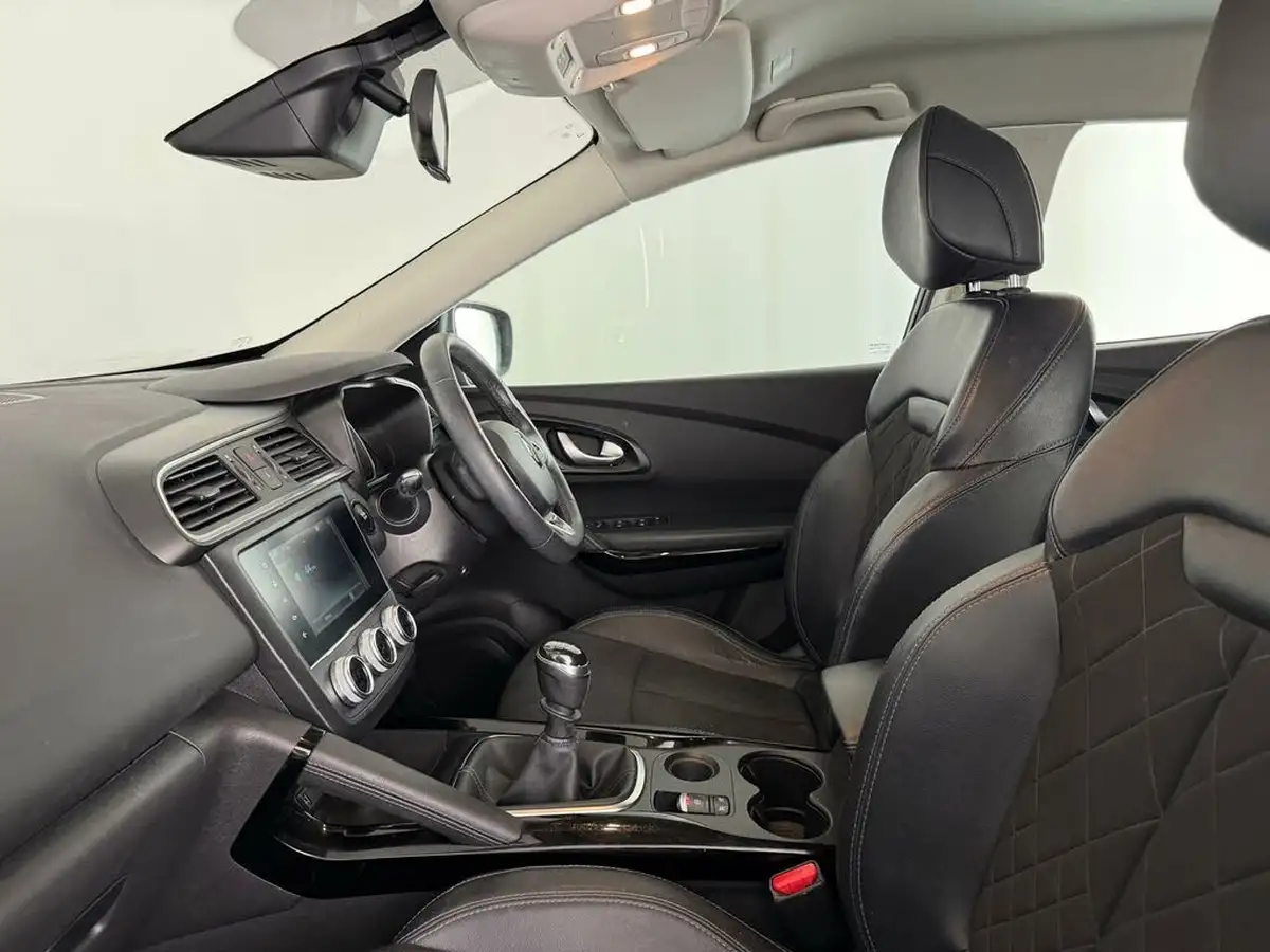 2020-renault-kadjar-13-tce-iconic-140bhp-1332cc-big-52