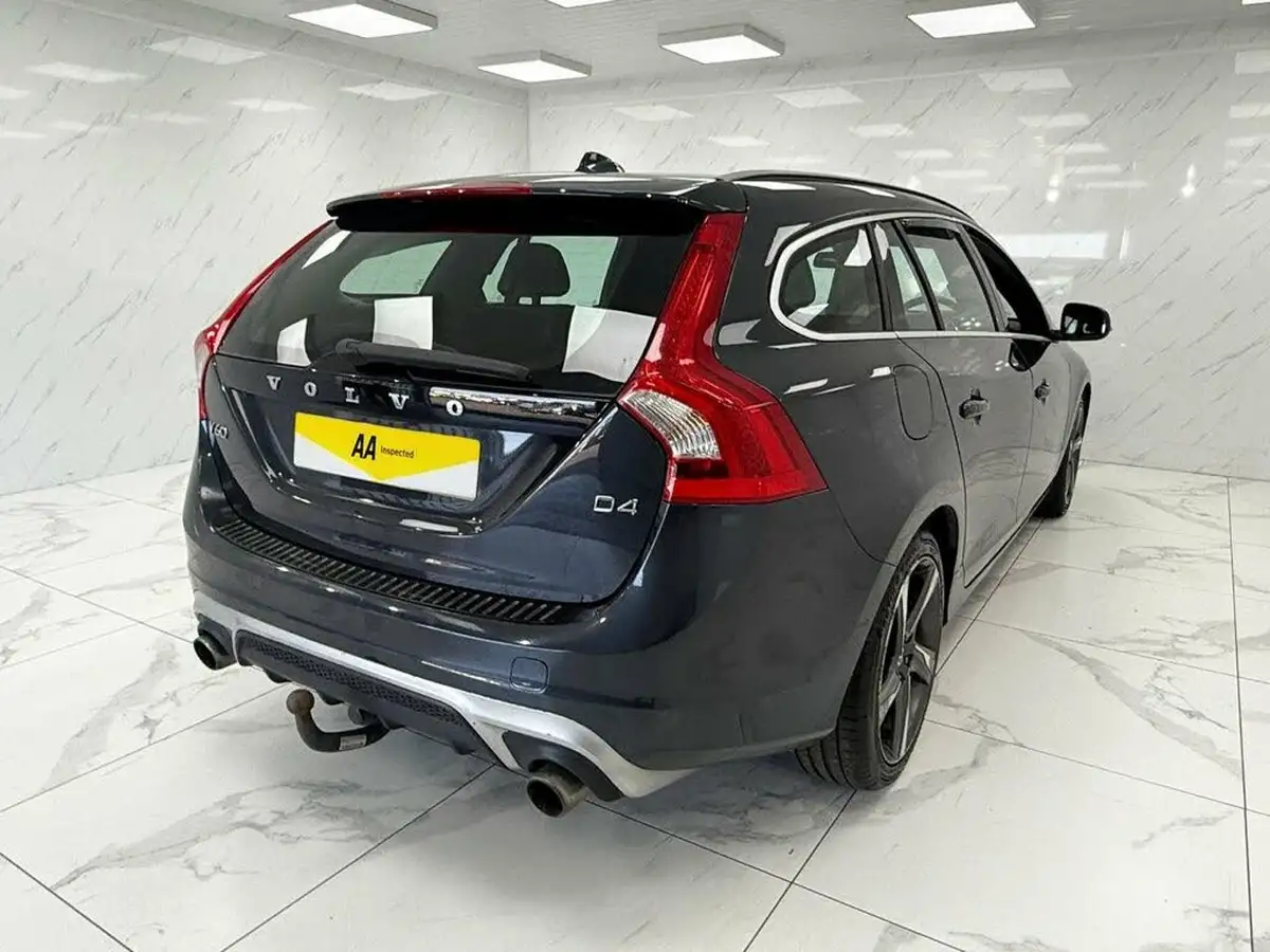 2014-volvo-v60-20td-d4-r-design-181bhp-nav-1969cc-big-8