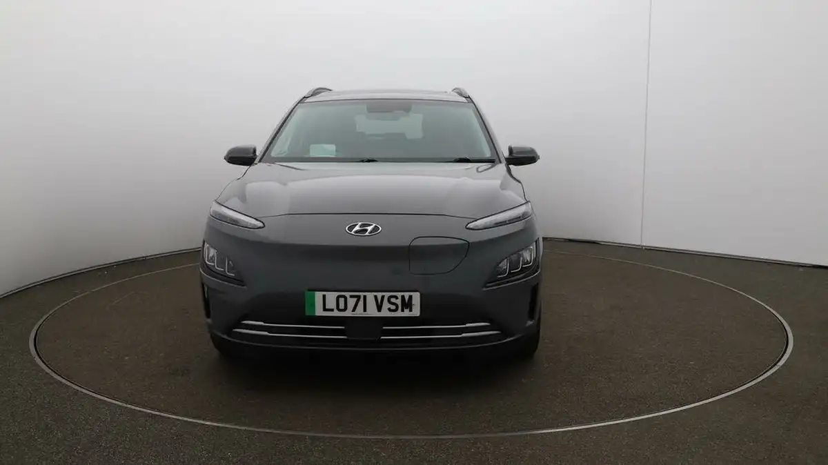 2022-hyundai-kona-e-ultimate-big-2