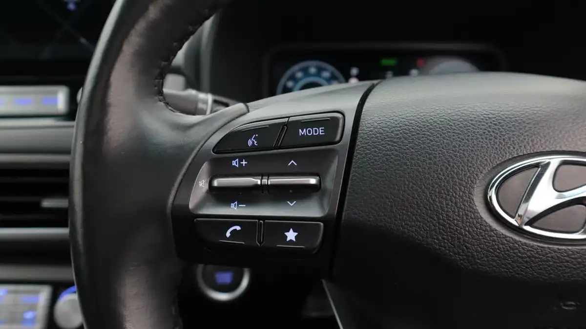 2022-hyundai-kona-e-ultimate-big-26