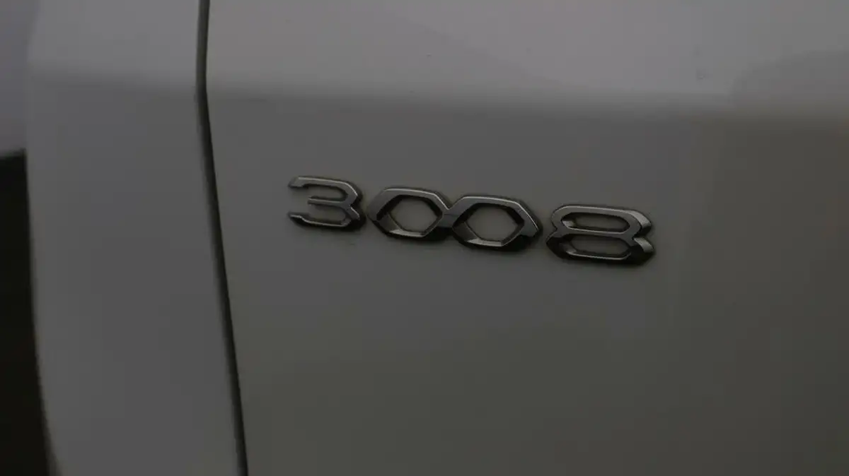 2021-peugeot-3008-suv-16-puretech-gt-premium-225bhp-hybrid-e-eat8-big-19
