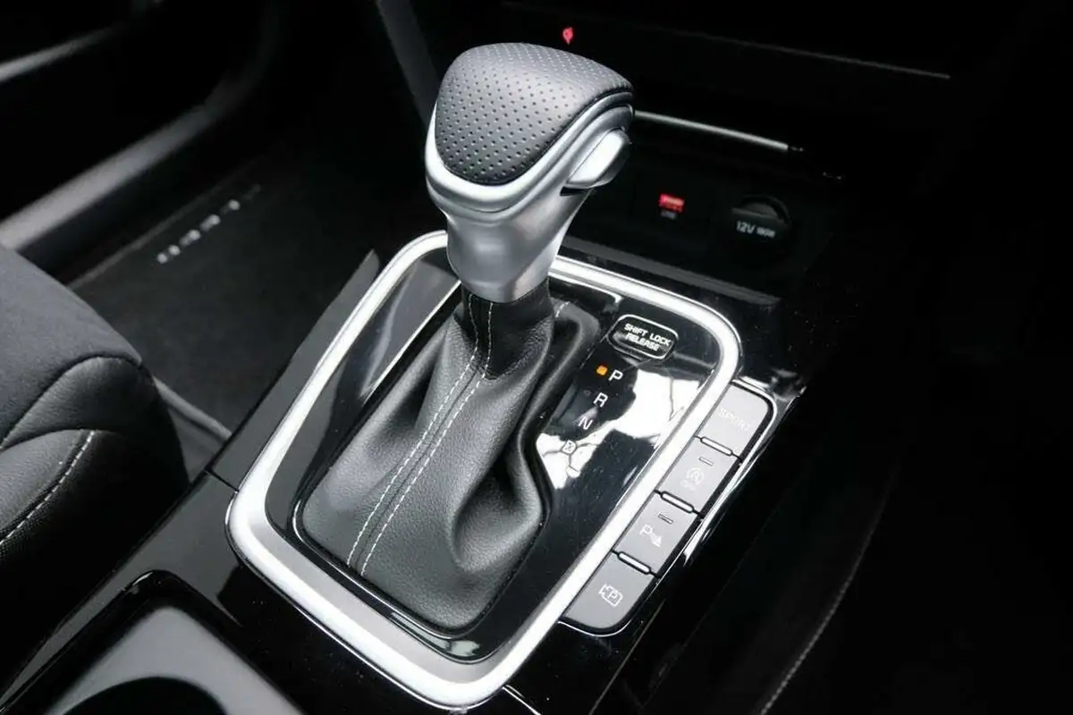 2024-kia-xceed-15-t-gdi-gt-line-s-158bhp-big-17