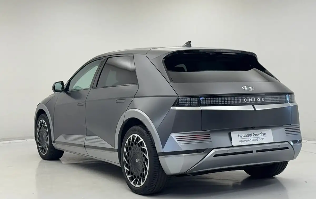 2023-hyundai-ioniq-5-e-ultimate-228ps-77kwh-rwd-big-5