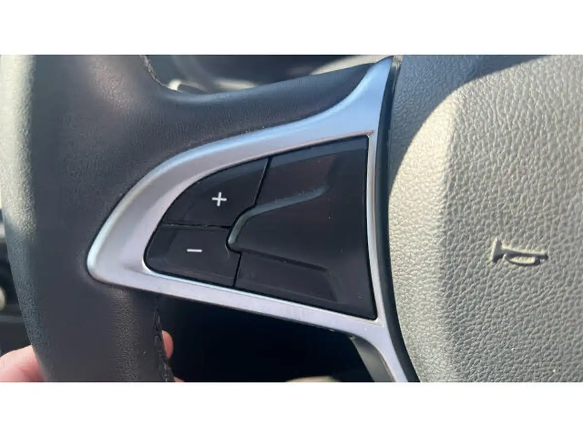 2017-dacia-sandero-stepway-15dci-laureate-big-30