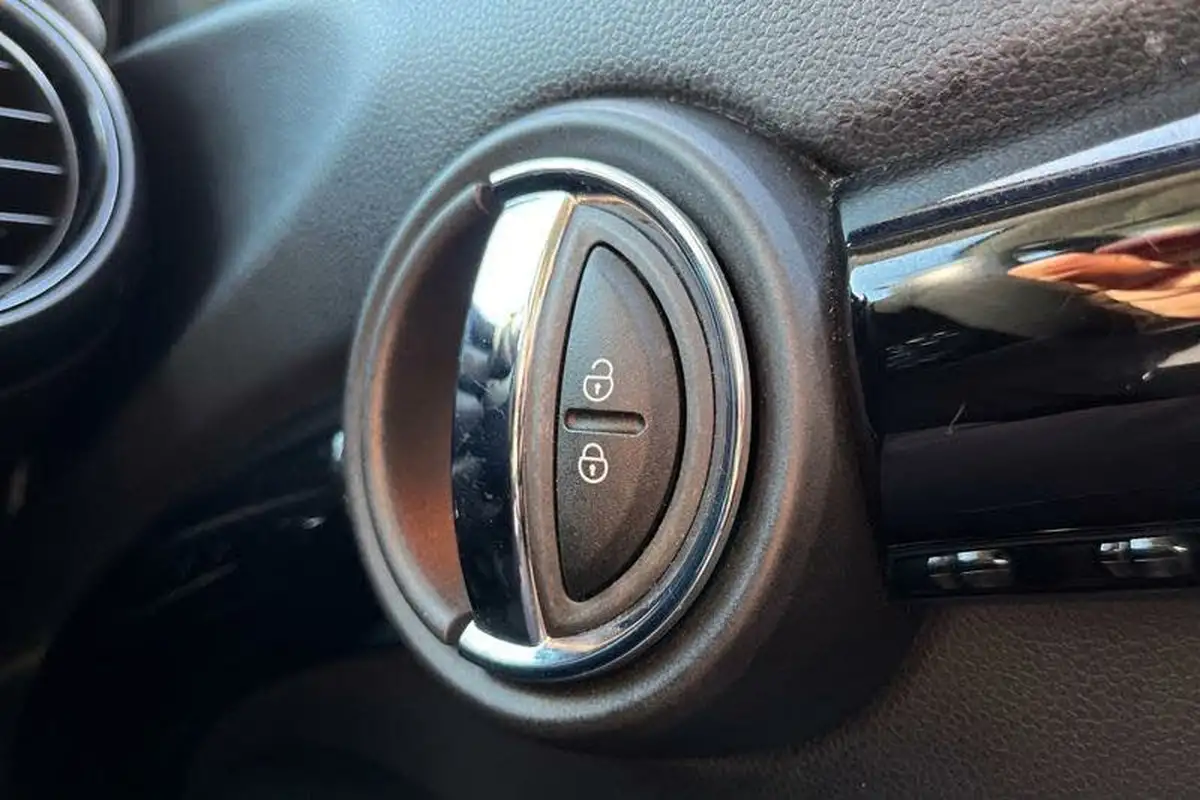 2019-mini-cooper-20-cooper-s-classic-189bhp-hatchback-5d-big-22
