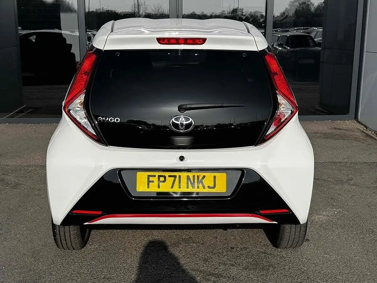 2022-toyota-aygo-10-vvt-i-x-trend-tss-big-0