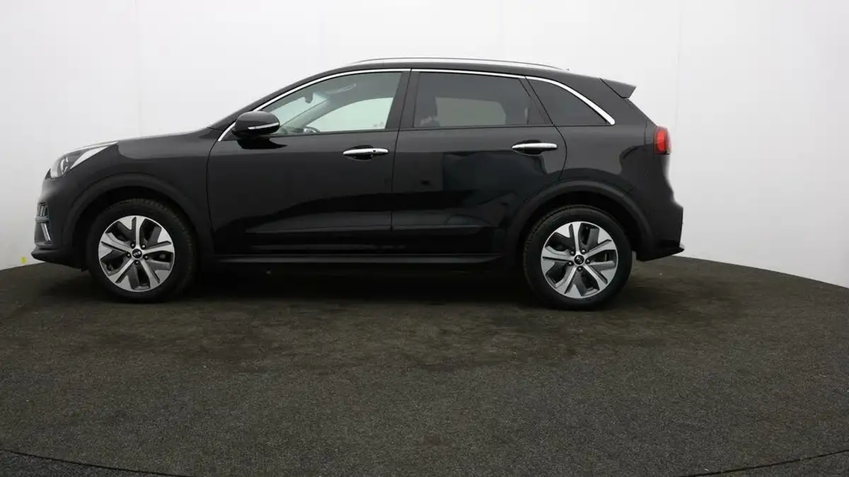 2021-kia-e-niro-ev-3-big-66