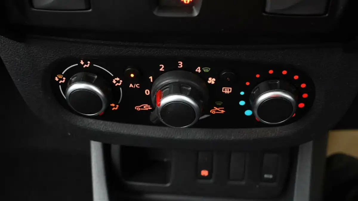 2018-dacia-duster-16-sce-air-big-11
