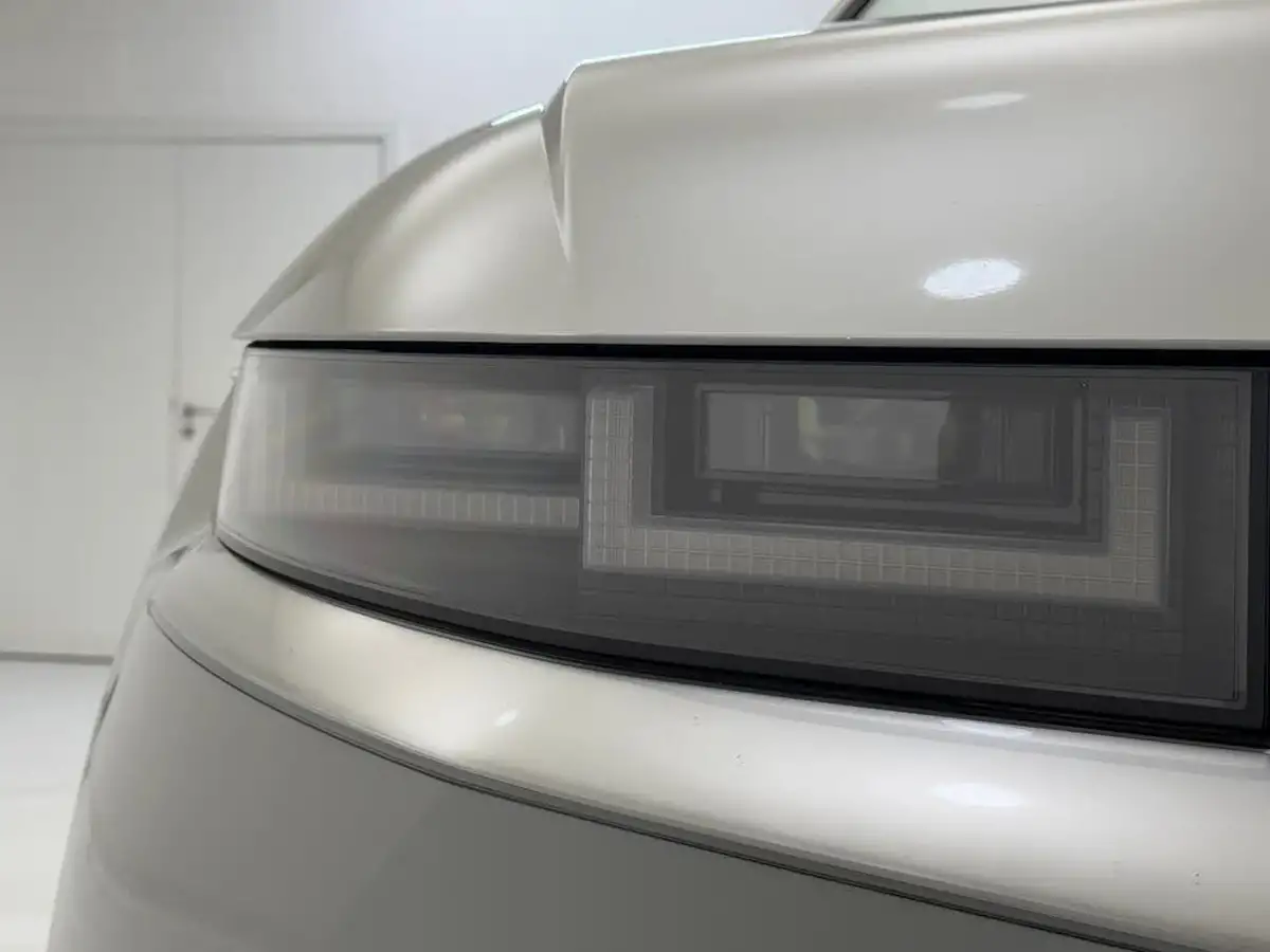 2021-hyundai-ioniq-5-e-ultimate-217ps-73kwh-rwd-big-29