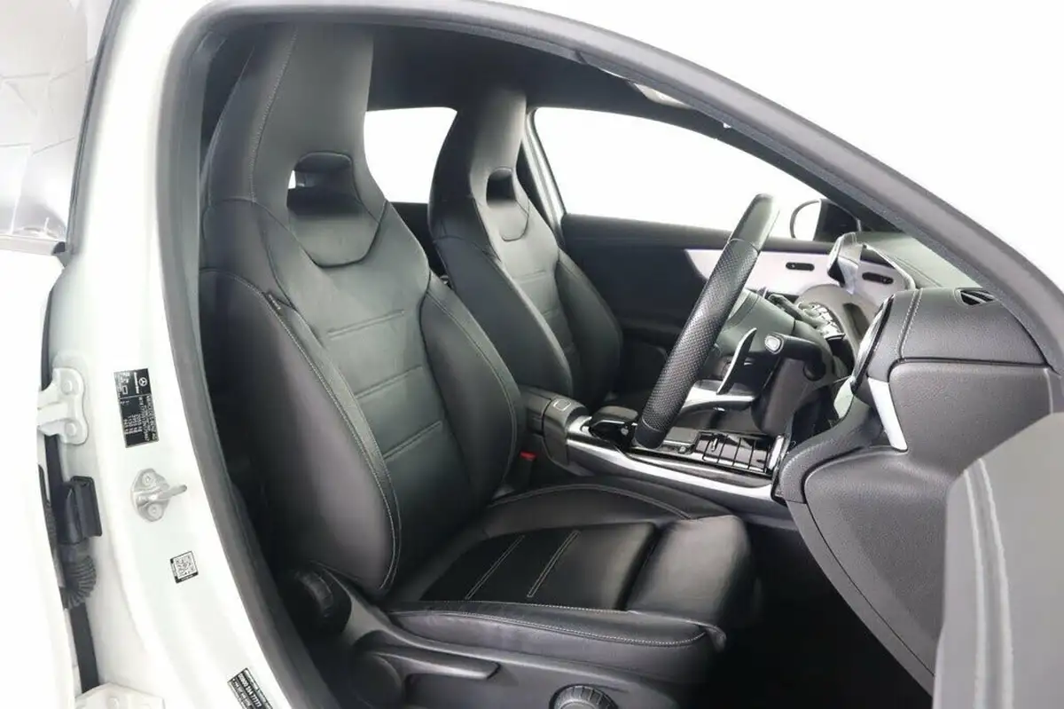2020-mercedes-benz-a-class-20-a35-amg-premium-hatchback-5d-big-11