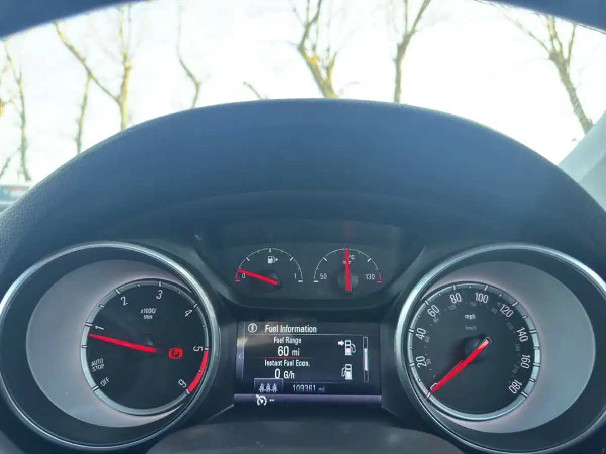 2017-vauxhall-astra-16cdti-elite-nav-136ps-ss-sport-tourer-big-4