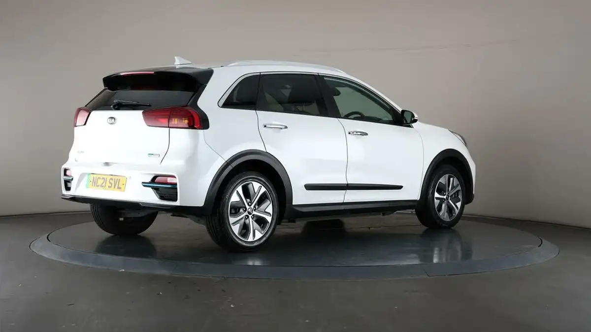 2021-kia-e-niro-ev-2-134bhp-39-big-7