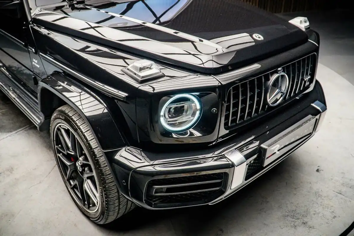 2023-mercedes-benz-g-class-40-g63-amg-big-11