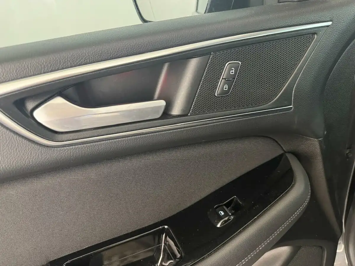 2020-ford-galaxy-20-titanium-150ps-auto-big-9
