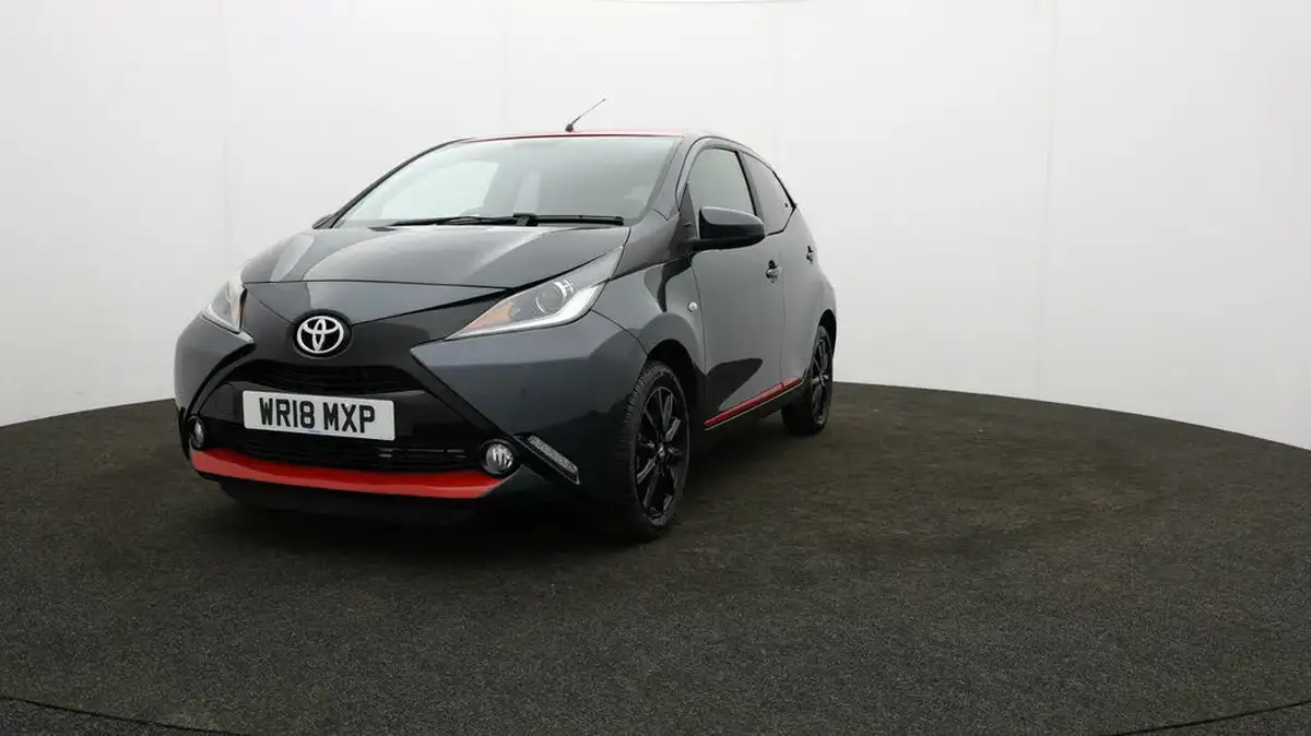 2018-toyota-aygo-10-vvt-i-x-press-71bhp-big-48