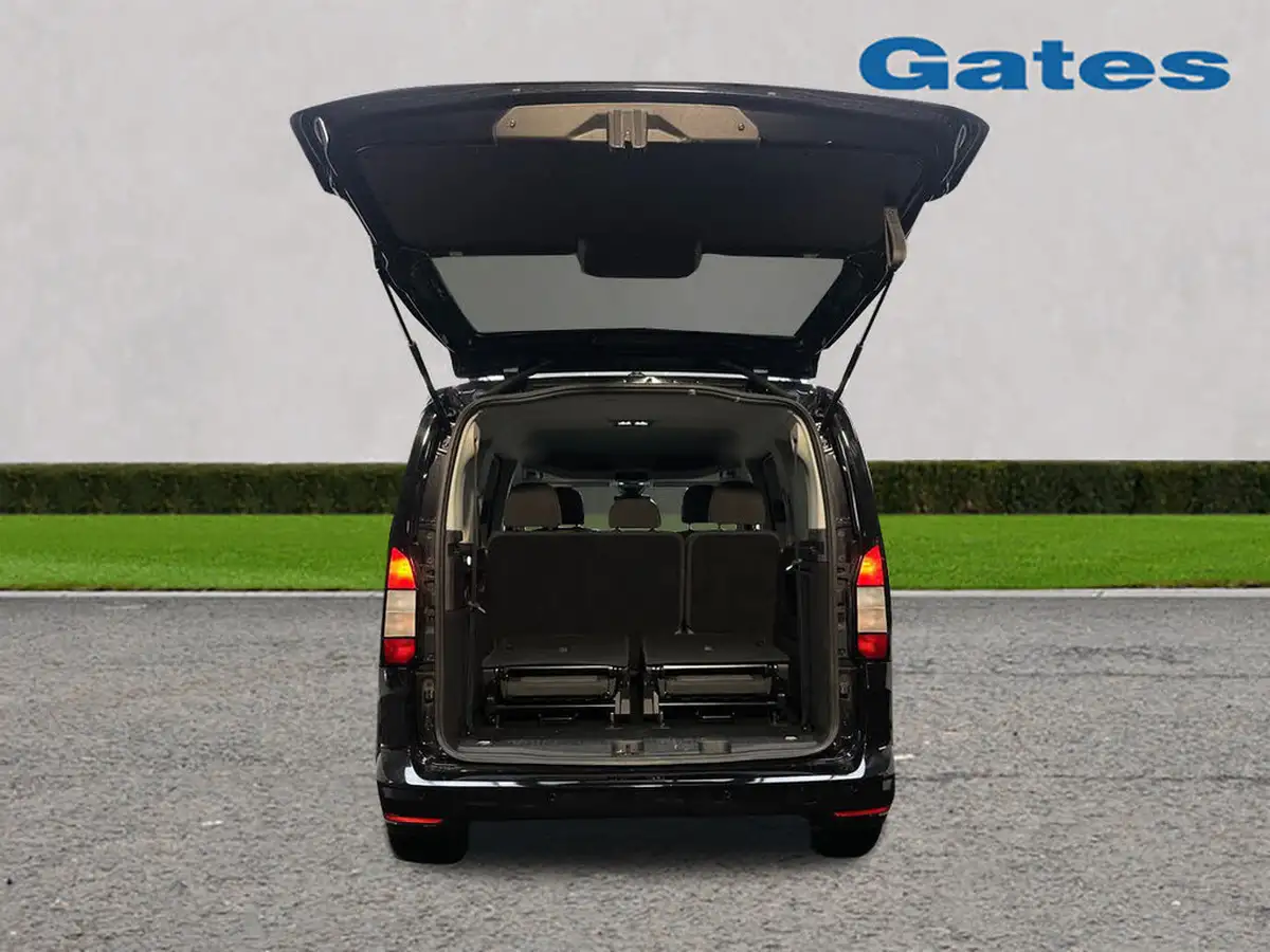 2022-ford-tourneo-connect-20-titanium-123ps-auto-big-7