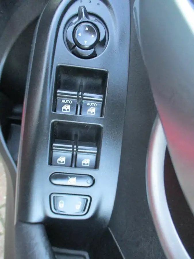 2017-fiat-500x-14-multiair-cross-140bhp-big-40