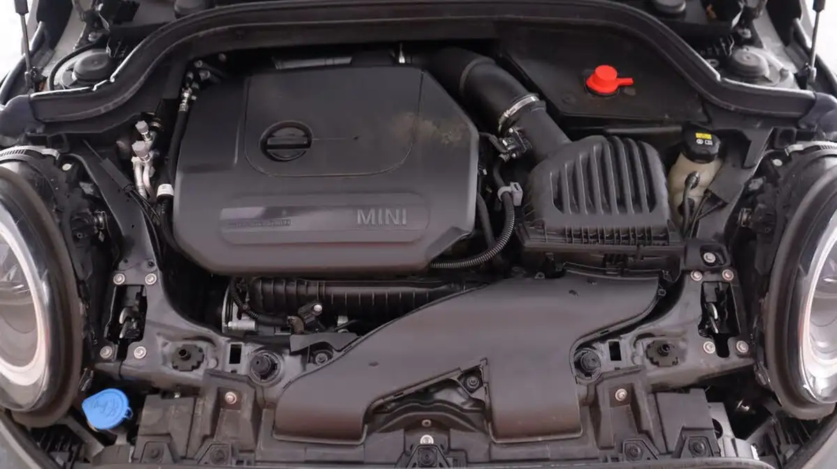 2022-mini-cooper-15-one-classic-3d-auto-big-18