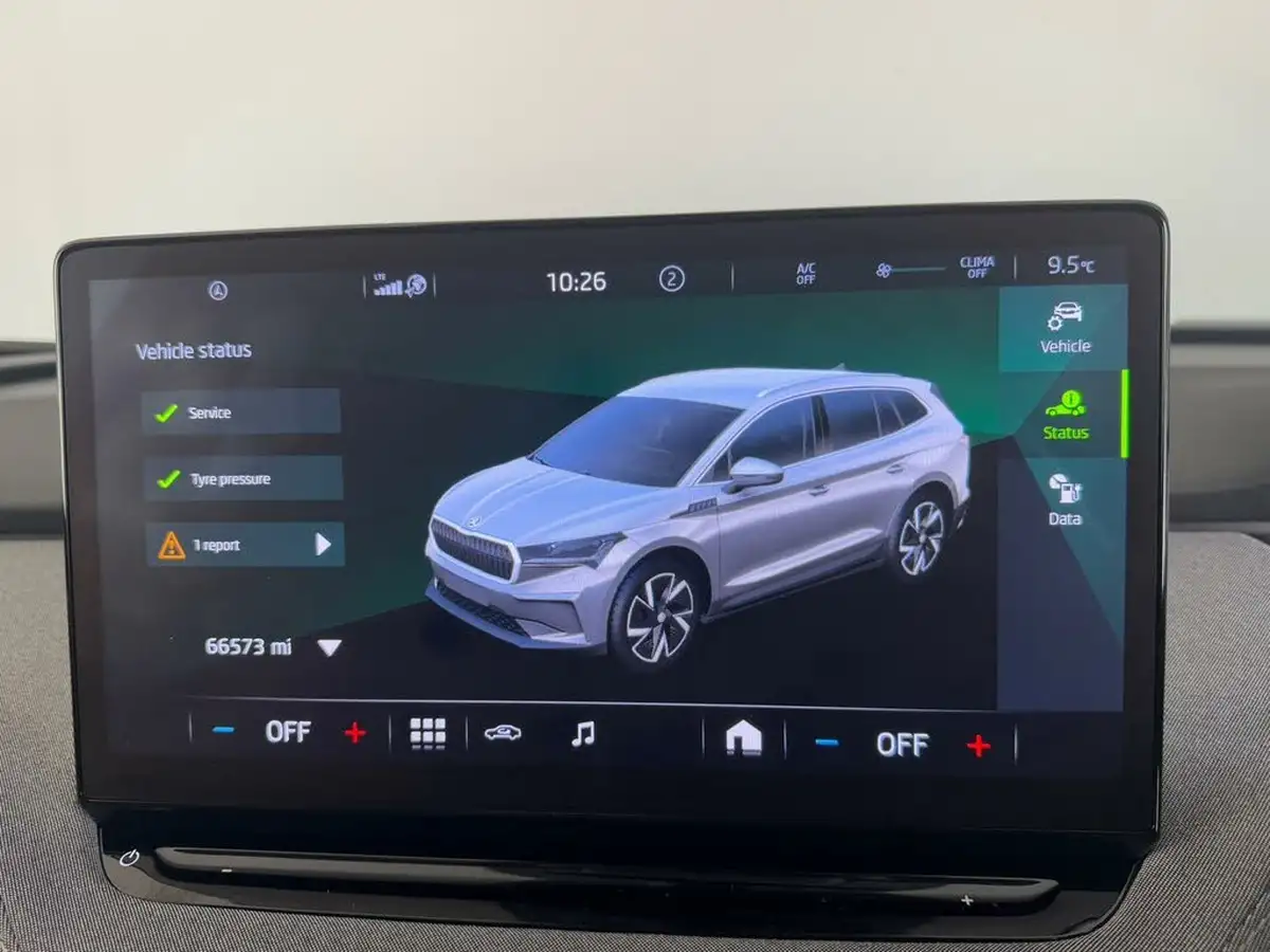 2023-skoda-enyaq-e-60-big-48
