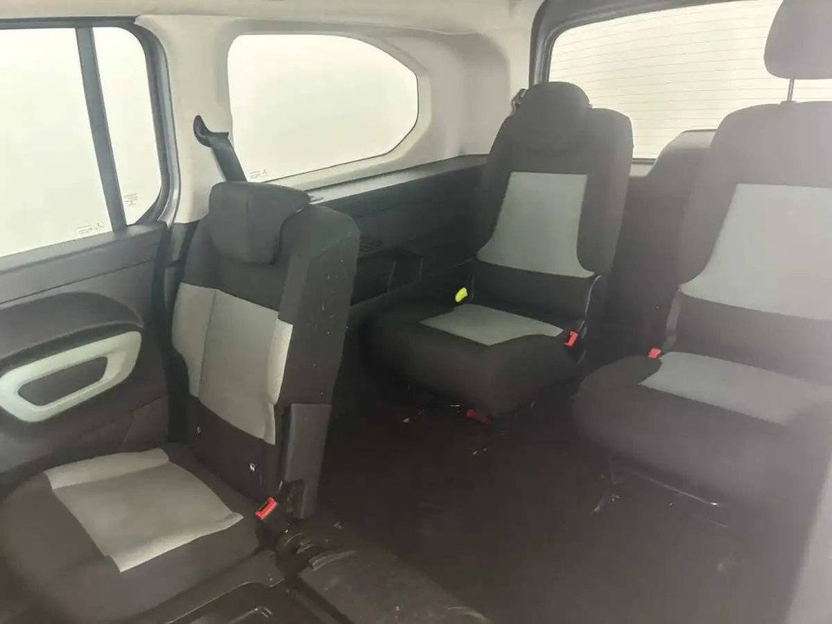2020-citroen-berlingo-15bluehdi-flair-xl-size-100ps-big-15