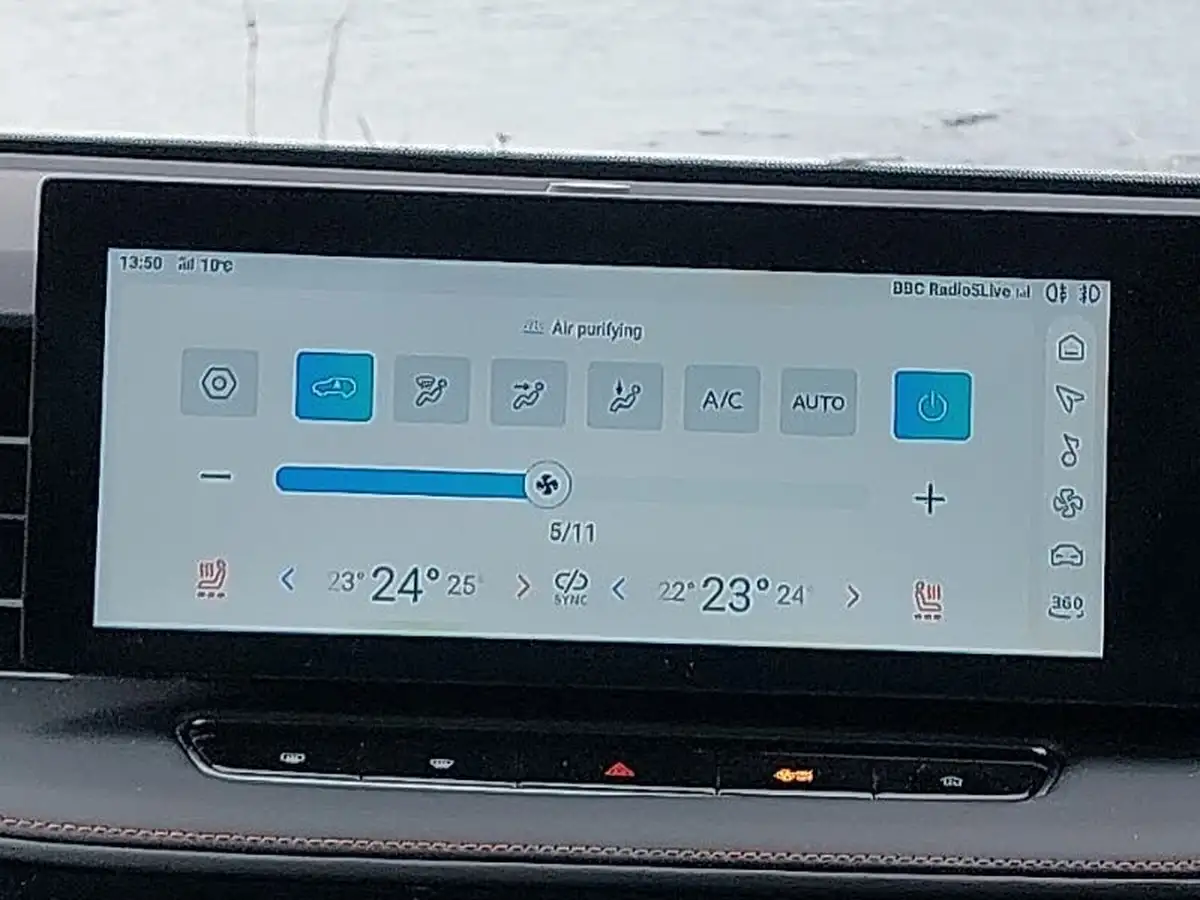 2024-mg-hs-15t-gdi-trophy-273ps-plug-in-hybrid-1496cc-auto-big-10