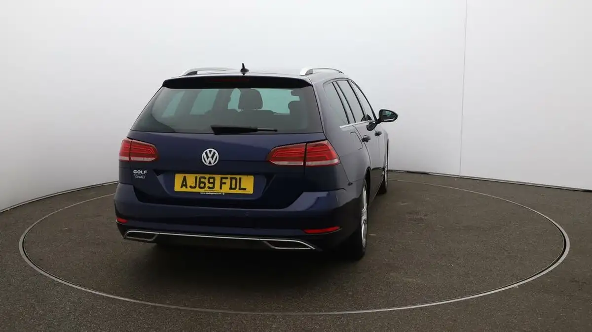 2020-volkswagen-golf-20tdi-gt-edition-estate-dsg-big-48