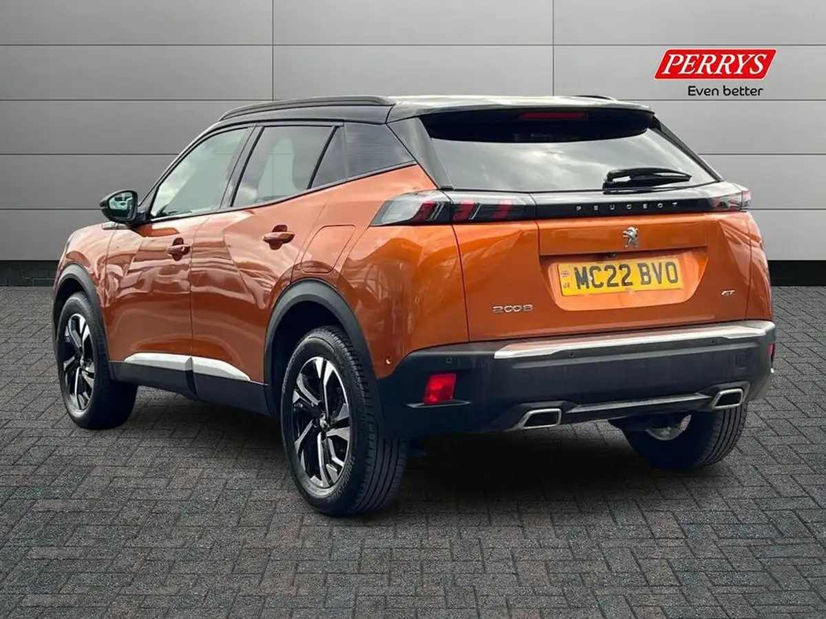 2022-peugeot-2008-suv-12-puretech-gt-big-1