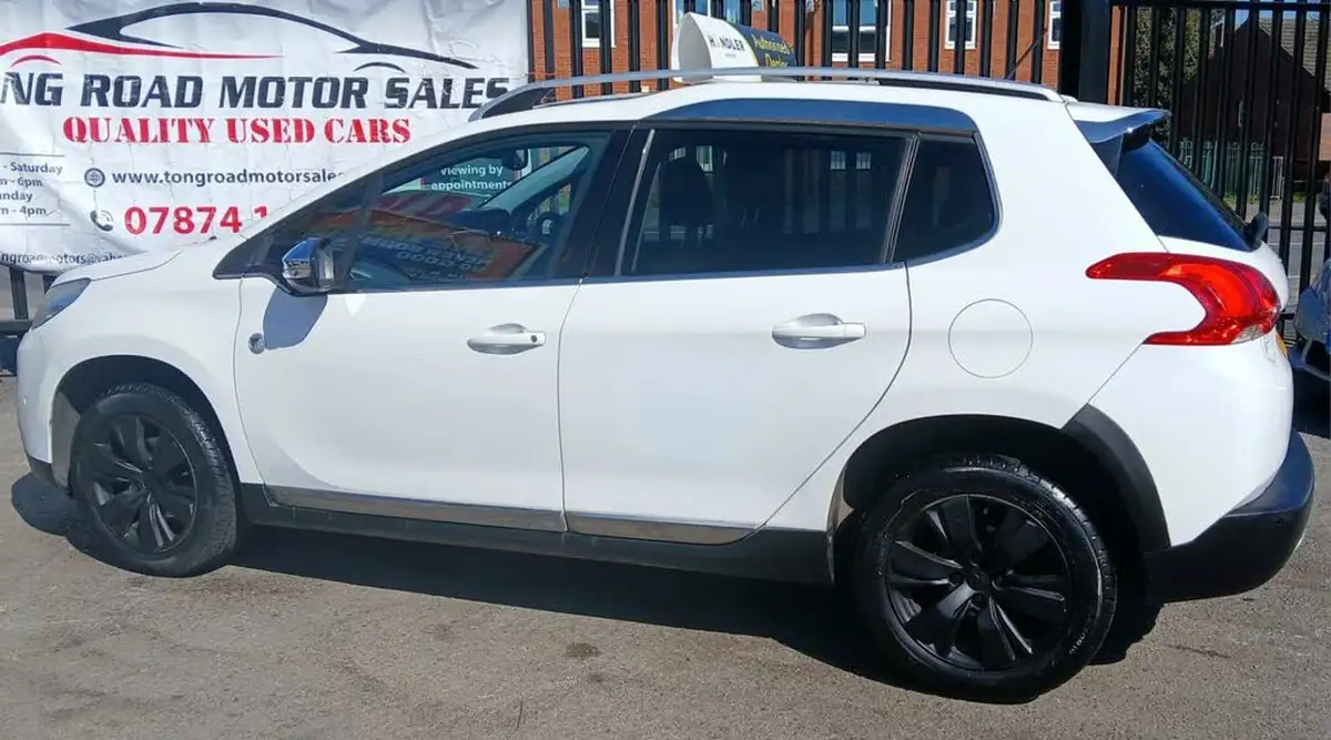 2014-peugeot-2008-crossover-12-crossway-big-28