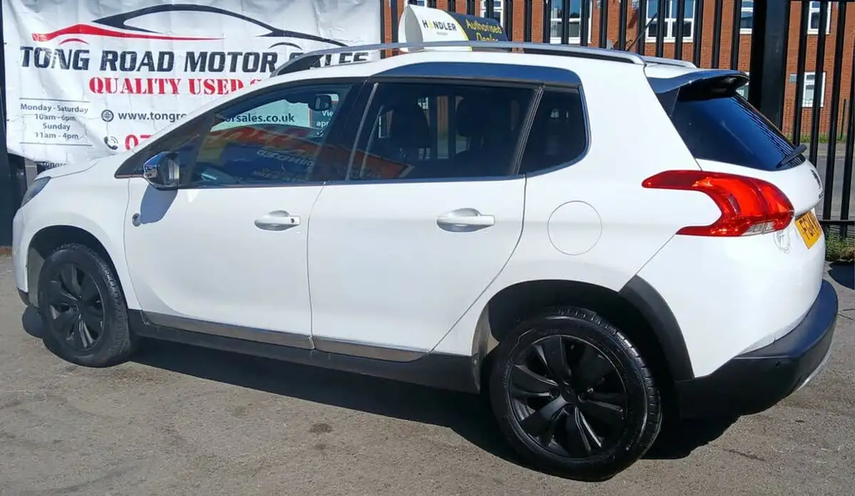 2014-peugeot-2008-crossover-12-crossway-big-4