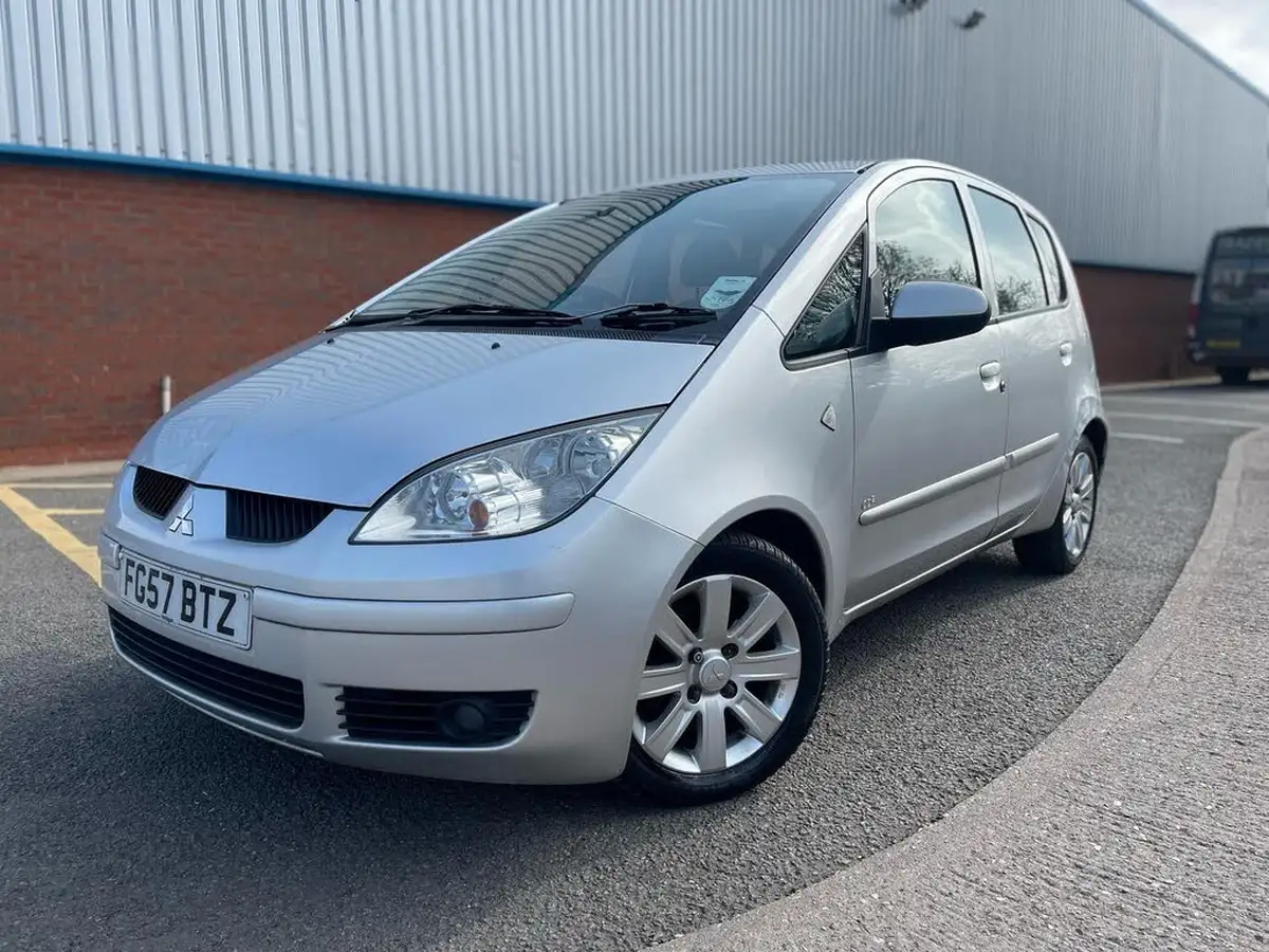 2007-mitsubishi-colt-15td-cz2-big-4