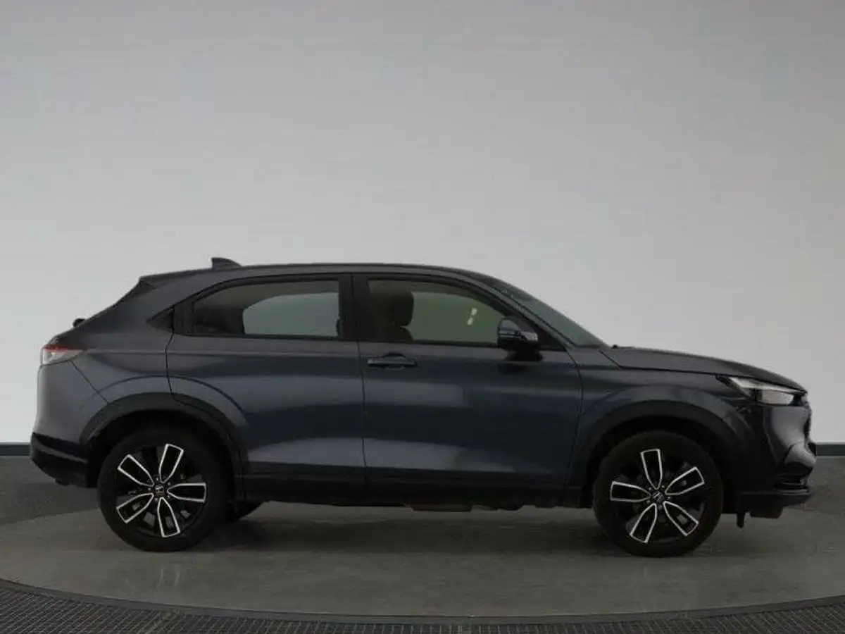 2022-honda-hr-v-15-i-mmd-elegance-big-1