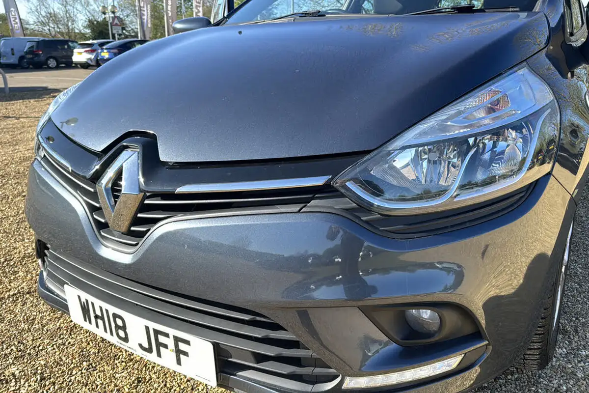 2018-renault-clio-12-dynamique-nav-big-42
