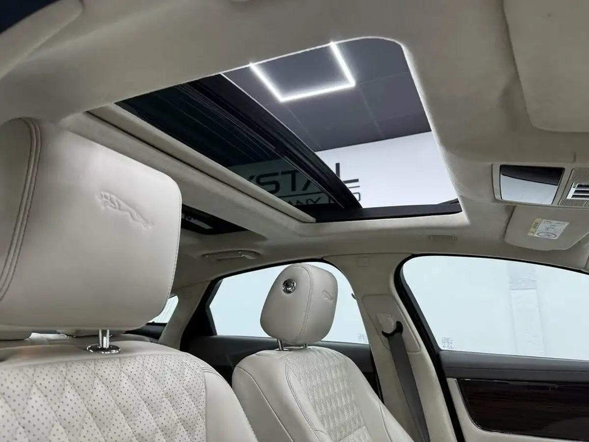 2016-jaguar-xj-series-30td-xj-portfolio-30tdv6-296bhp-swb-big-21