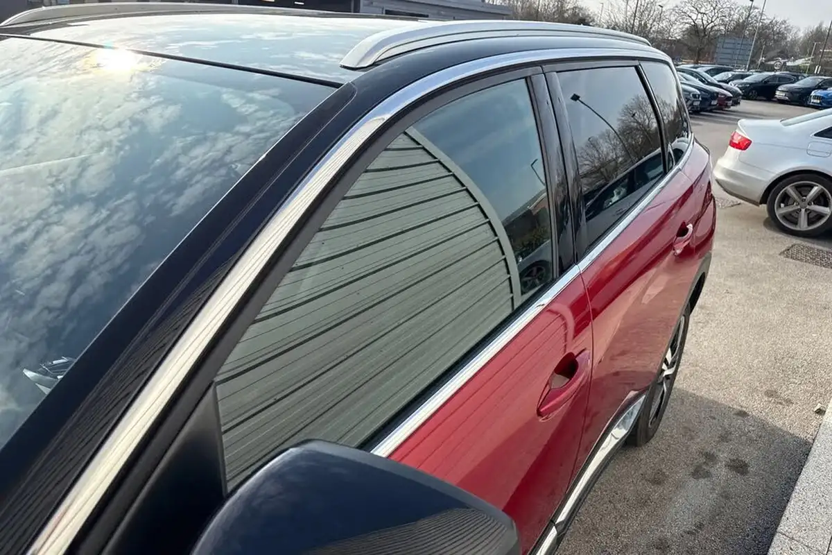 2021-peugeot-5008-suv-12-puretech-gt-eat8-big-26