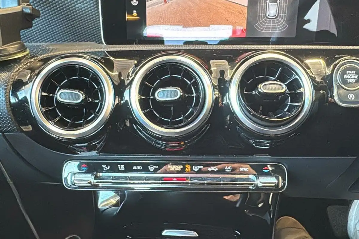 2018-mercedes-benz-a-class-15d-a180d-sport-116ps-executivess-hatchback-5d-7g-dct-big-20